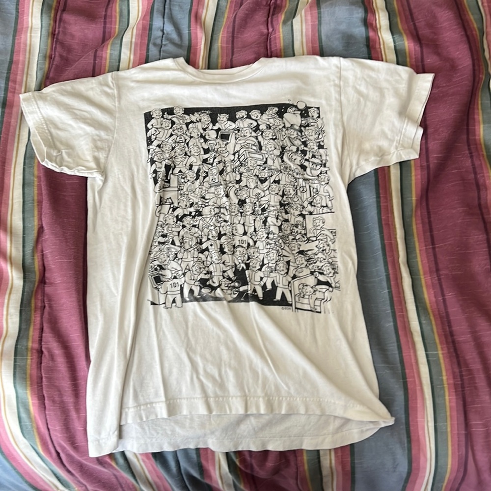 Fallout 2016 Vault boy shirt rare